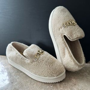 Michael Kors Shoes/ Slipper
